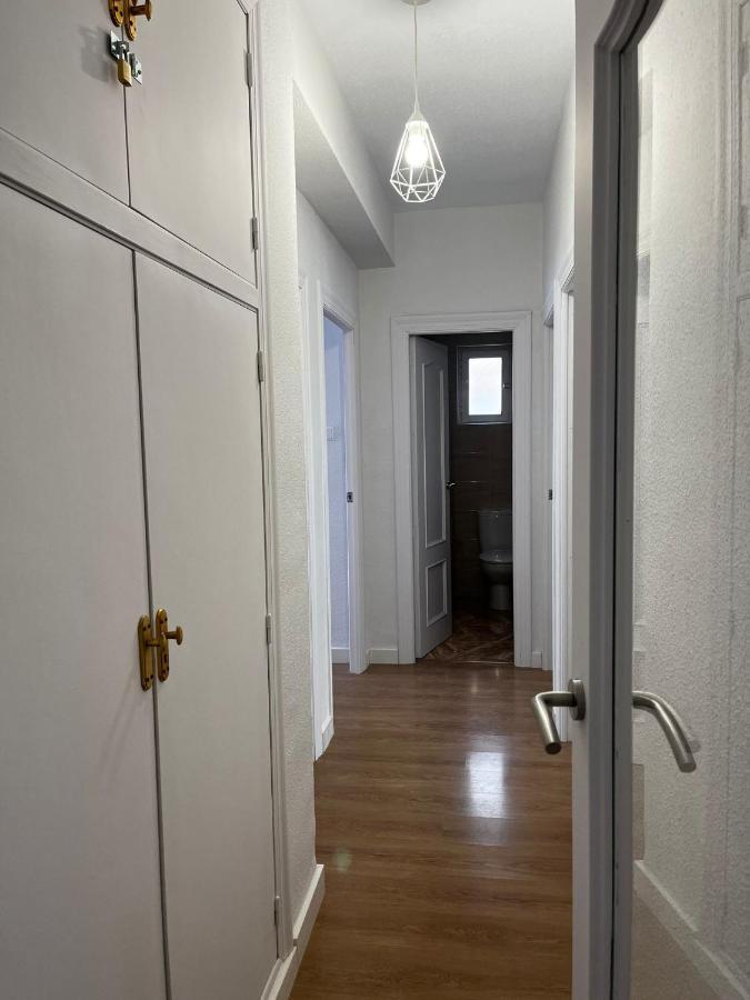Estupendo Apartamento En Estacion-Centro, Wifi, Agua Por Osmosis Cartagena Exterior photo